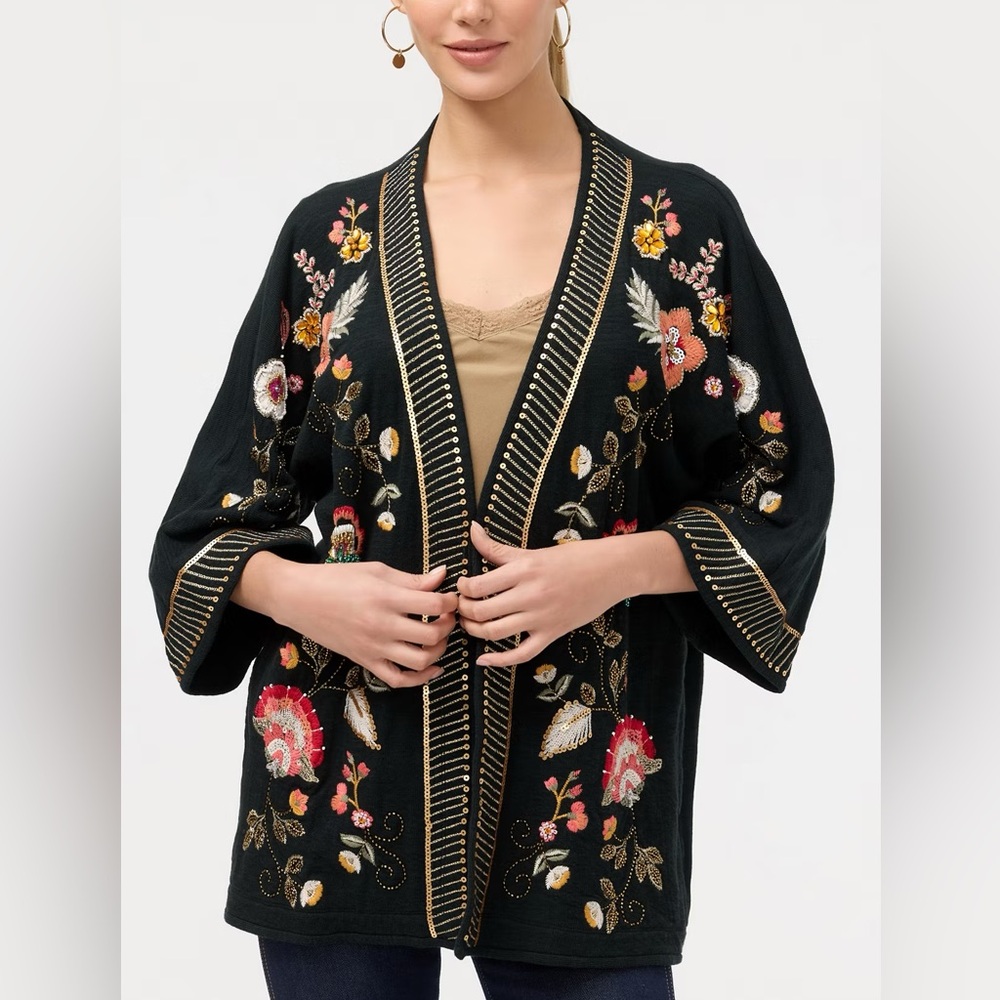 Johnny Was Embroidered Black Floral Kimono. M. NWT.